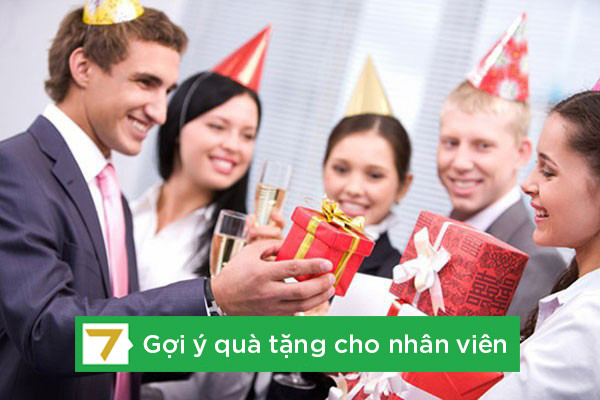 qua-tang-cho-nhan-vien