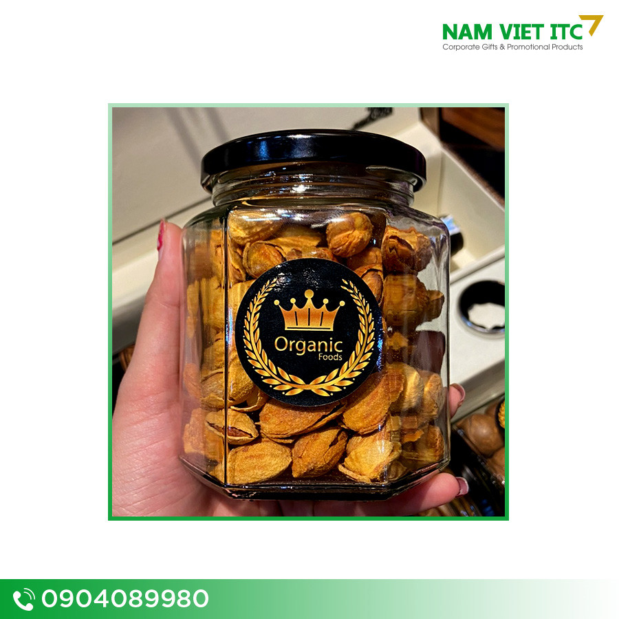hạnh-nhân Hạnh nhân trong hộp quà tết