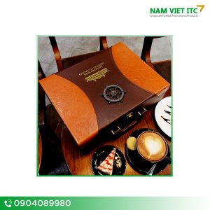 Hộp quà Tết rượu da - Đoàn Viên