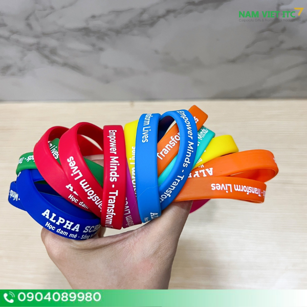 Vòng Tay Cao Su In Logo Phẳng Vòng Tay Cao Su In Logo Phẳng